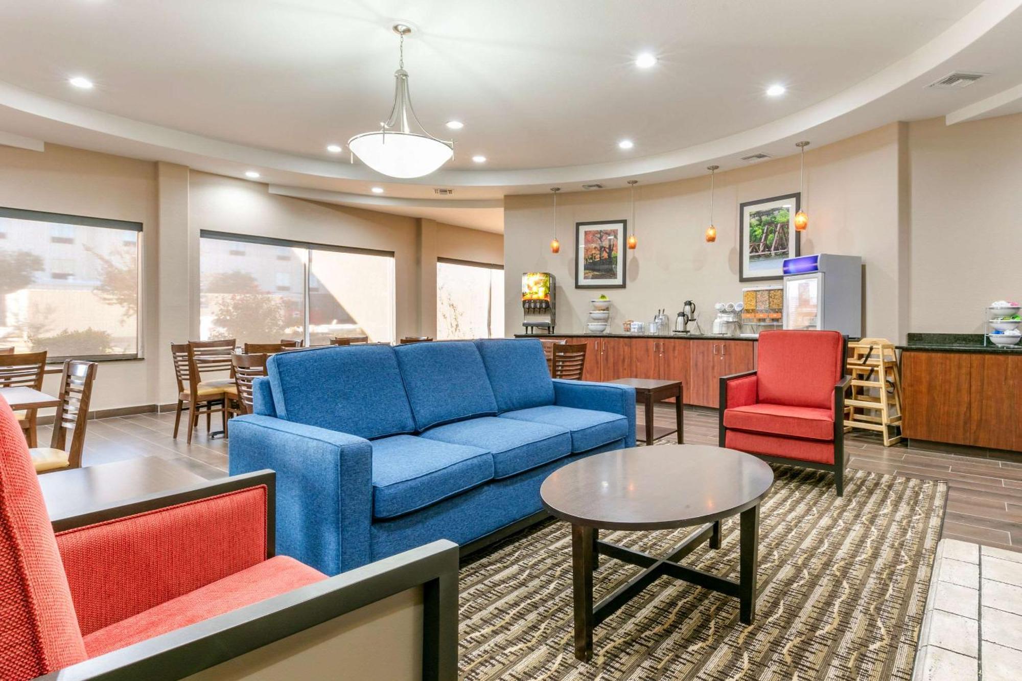 Comfort Inn & Suites Van Buren - Fort Smith Εξωτερικό φωτογραφία